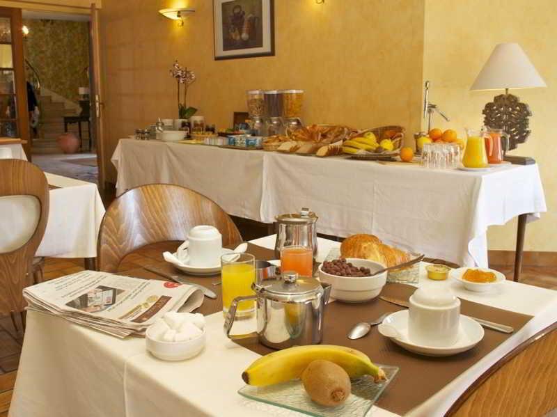Hotel Le Ty-Lann Saint-Avé Esterno foto